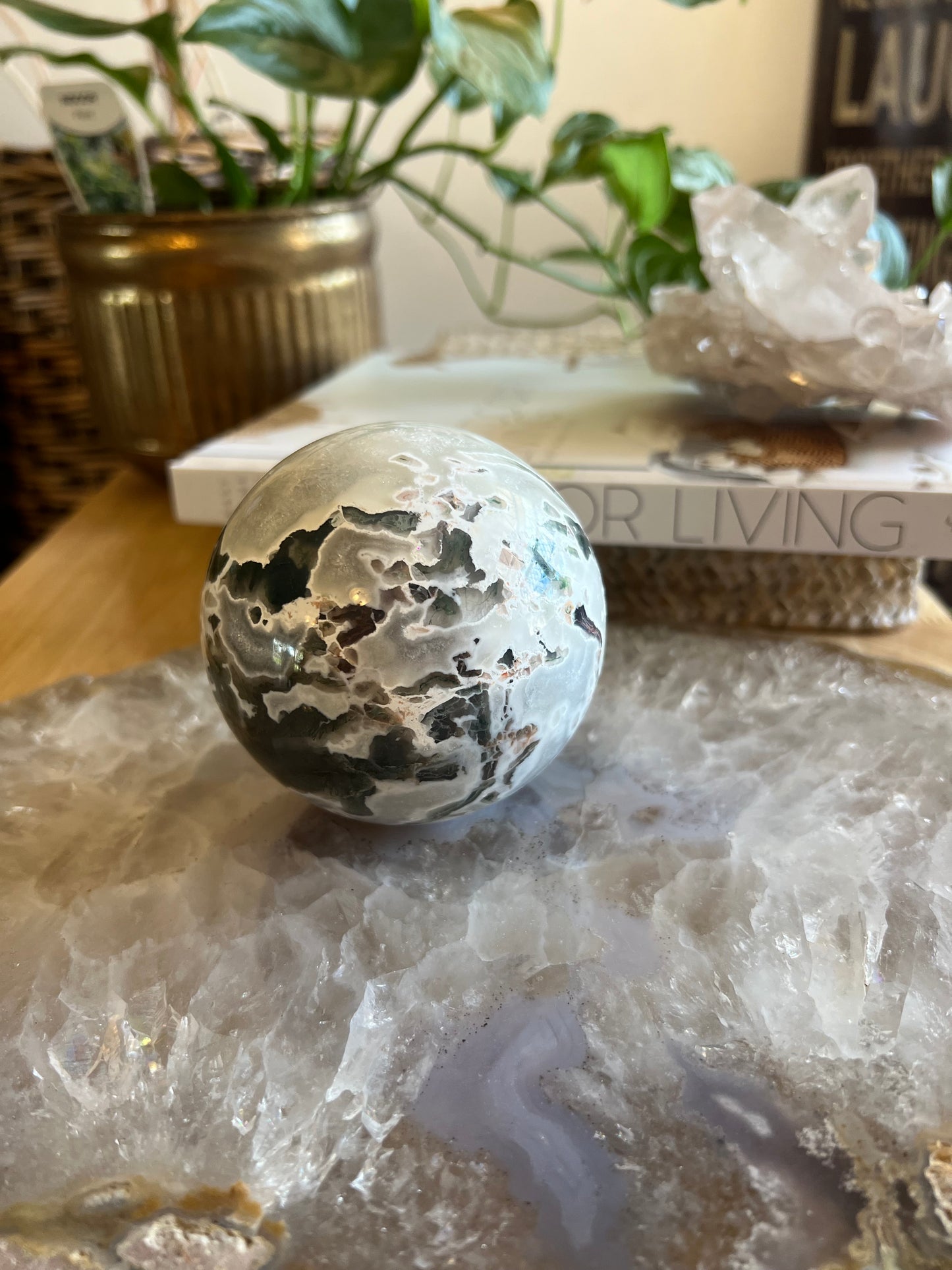Moss agate with Pink moss
