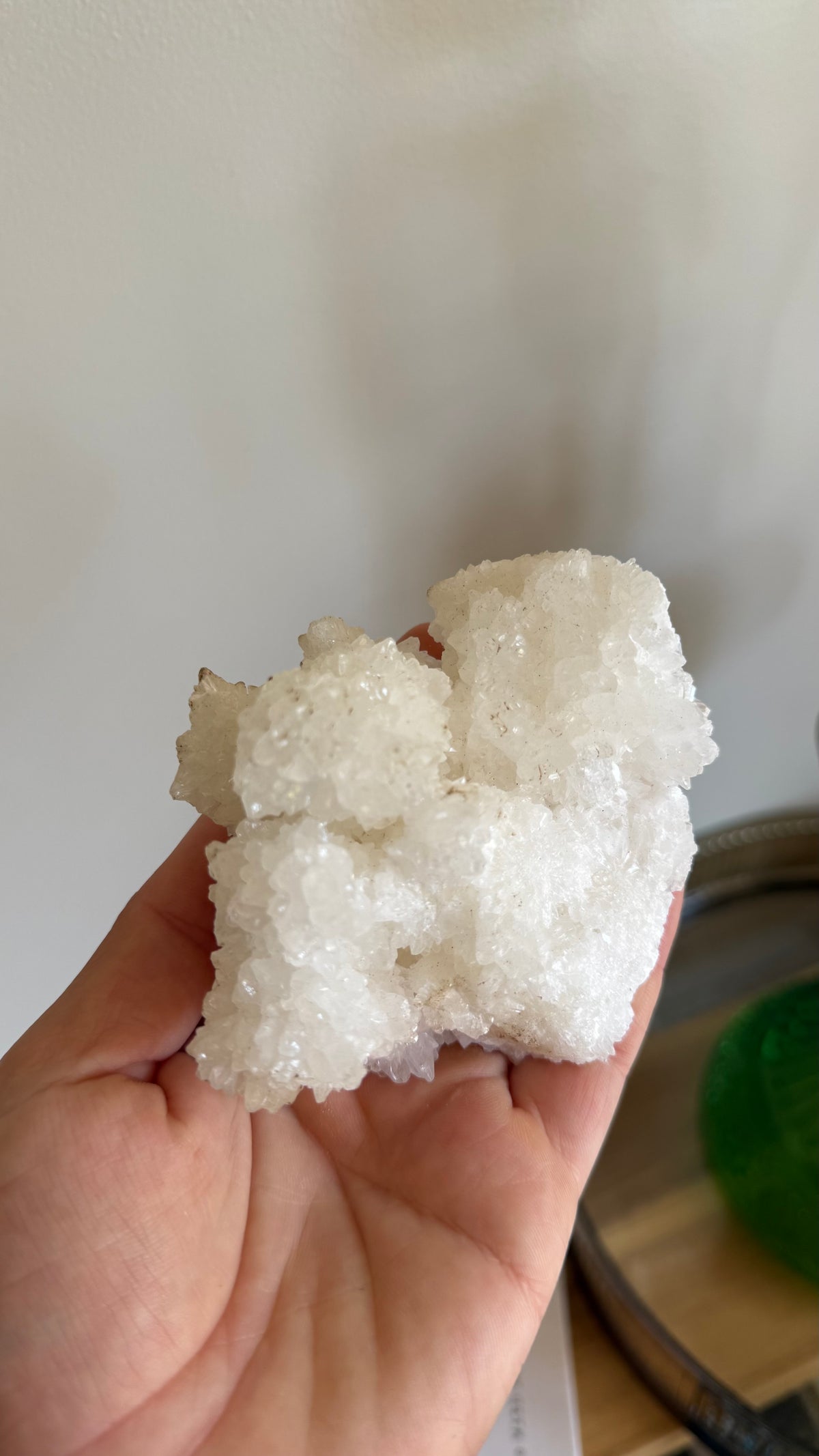 White aragonite - E