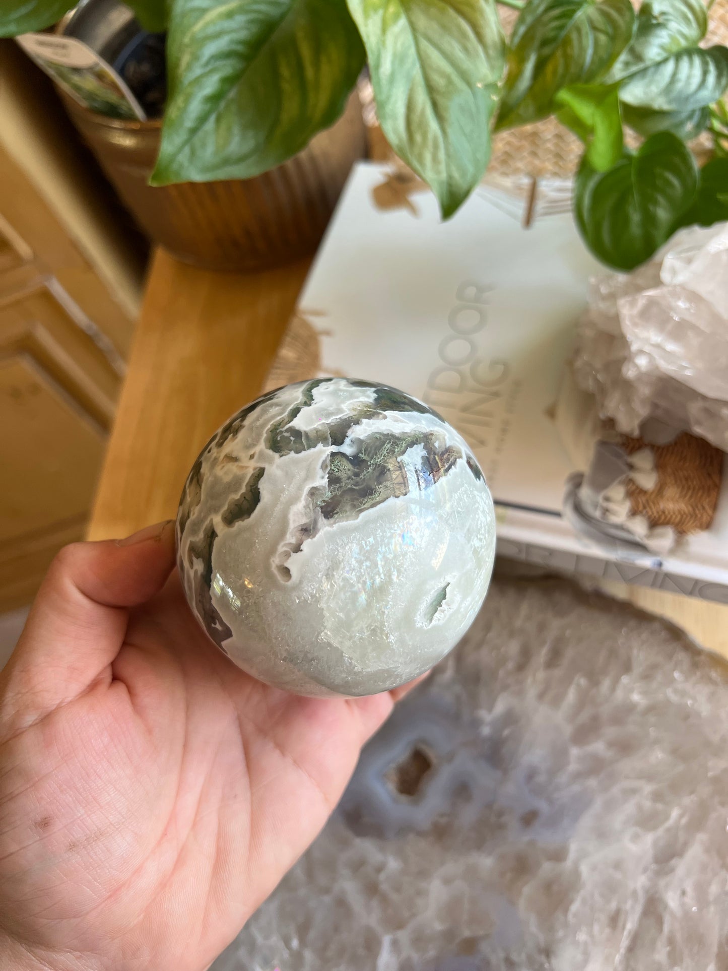Moss agate with Pink moss