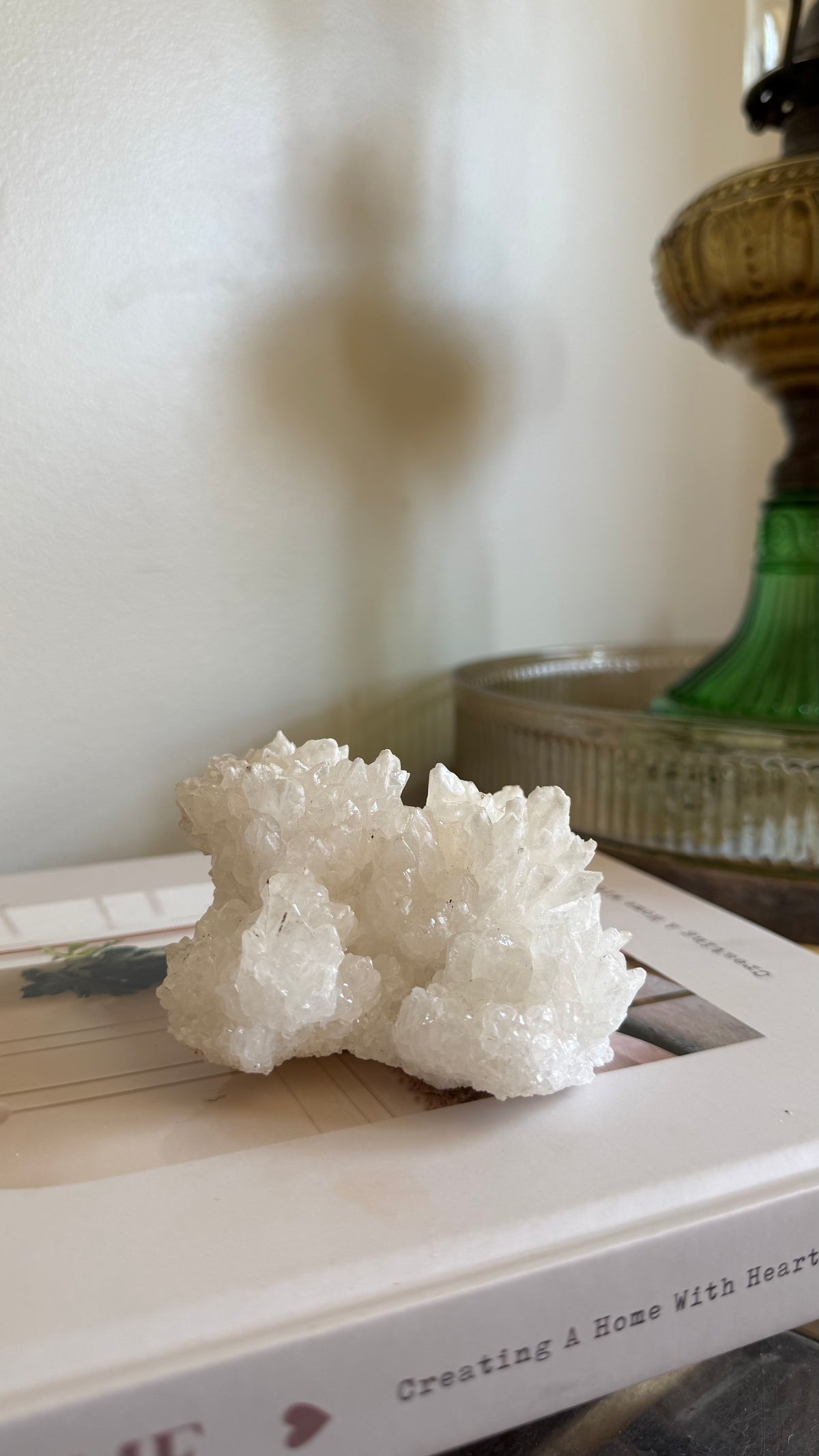 White aragonite - D