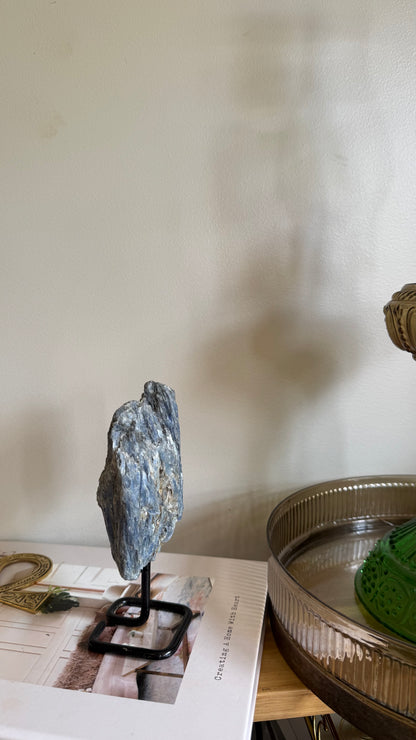Kyanite on stand