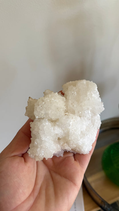 White aragonite - E