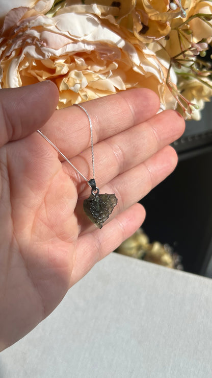 Moldavite pendant 1.6g A