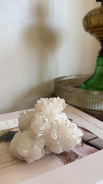 White aragonite - D