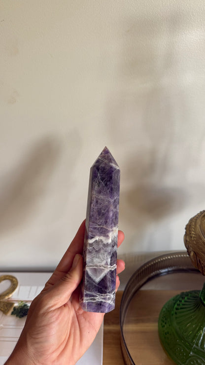 Dream Amethyst / Chevron Amethyst - B